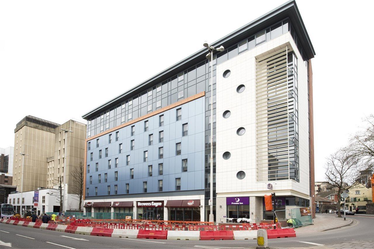 Premier Inn Bristol City Centre - Haymarket Exterior photo
