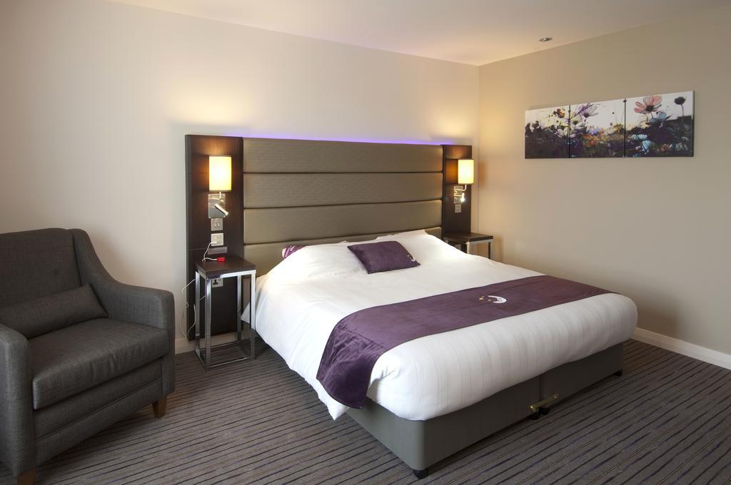 Premier Inn Bristol City Centre - Haymarket Exterior photo