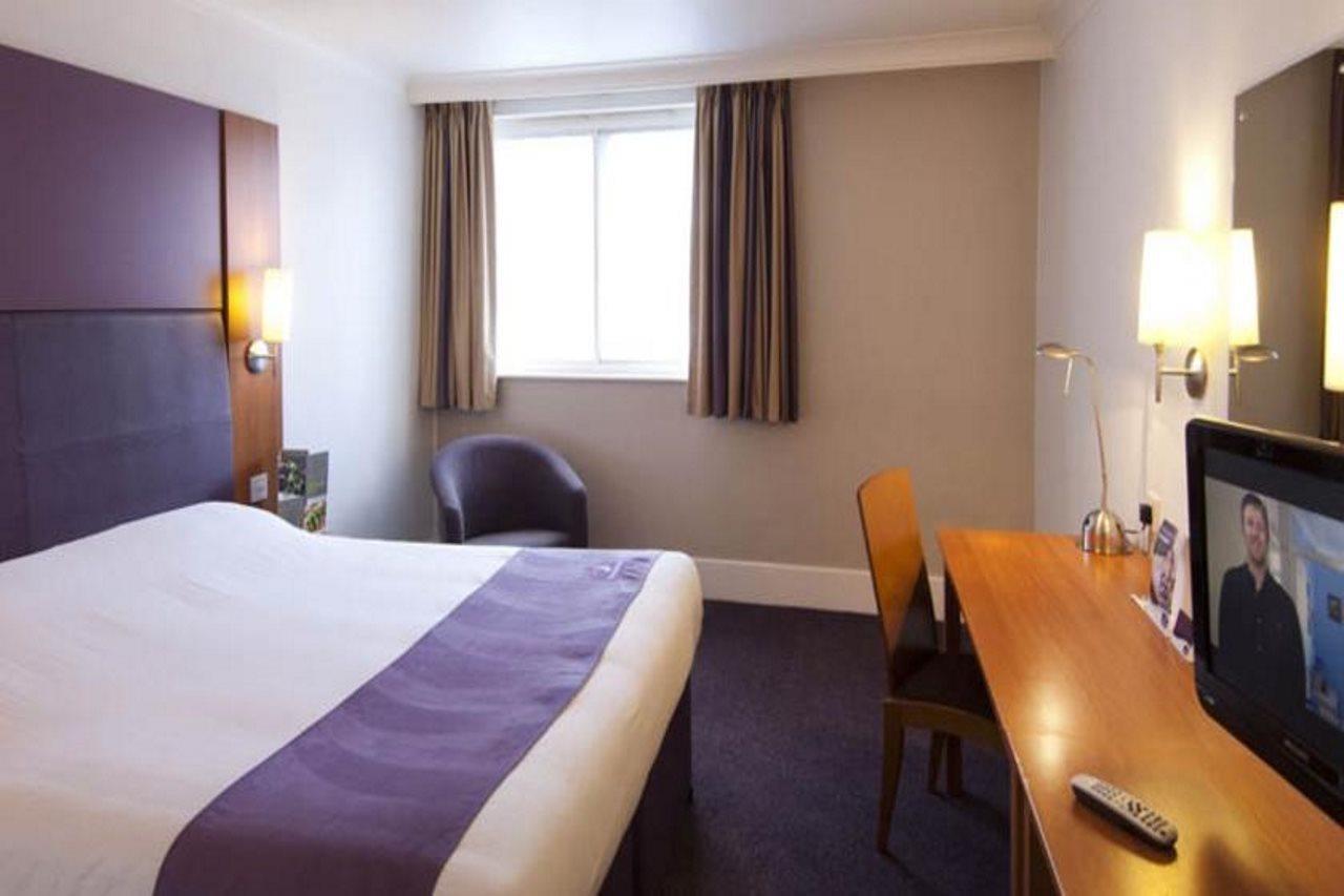 Premier Inn Bristol City Centre - Haymarket Exterior photo