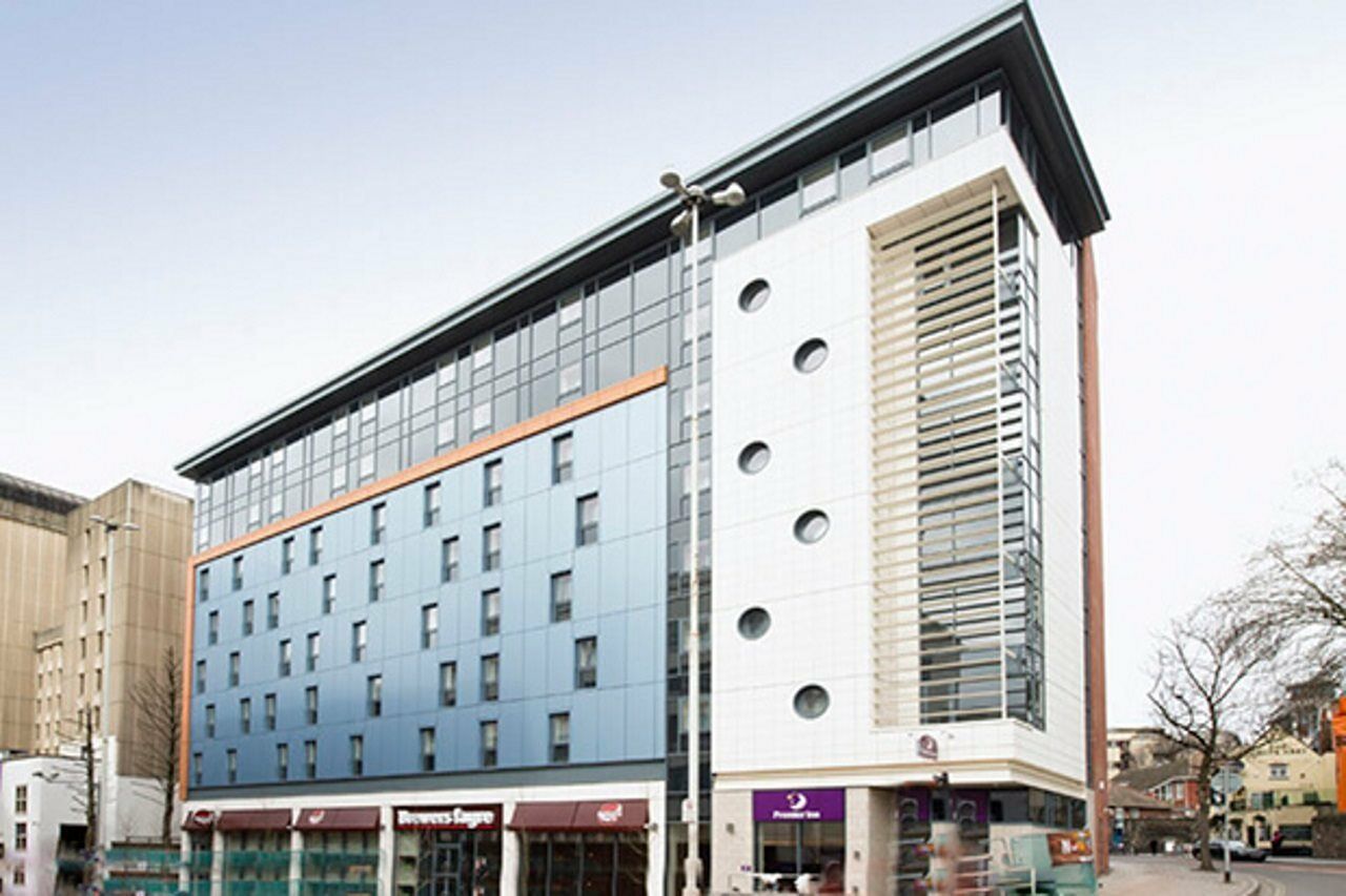 Premier Inn Bristol City Centre - Haymarket Exterior photo